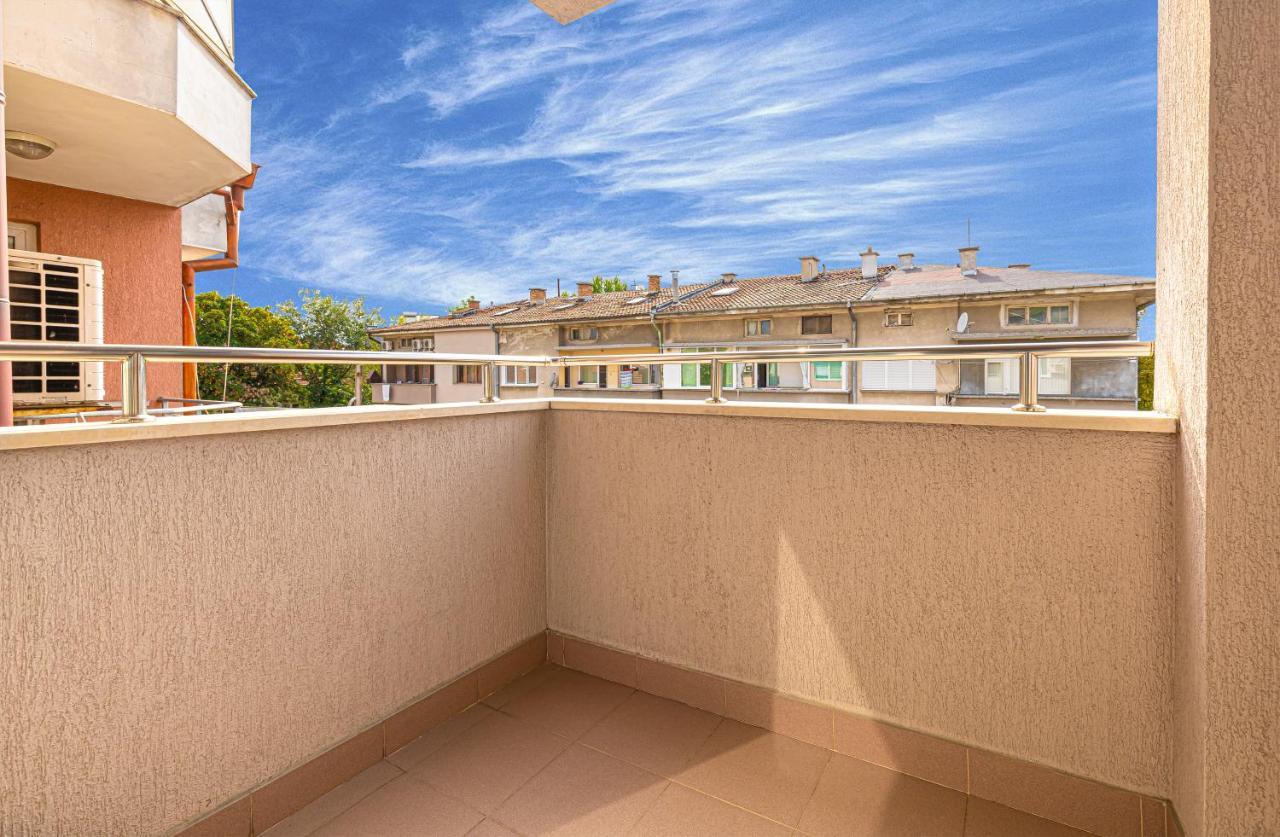 Modernly-Designed 1Bd Apartment With A Nice Terrace Plovdiv Extérieur photo